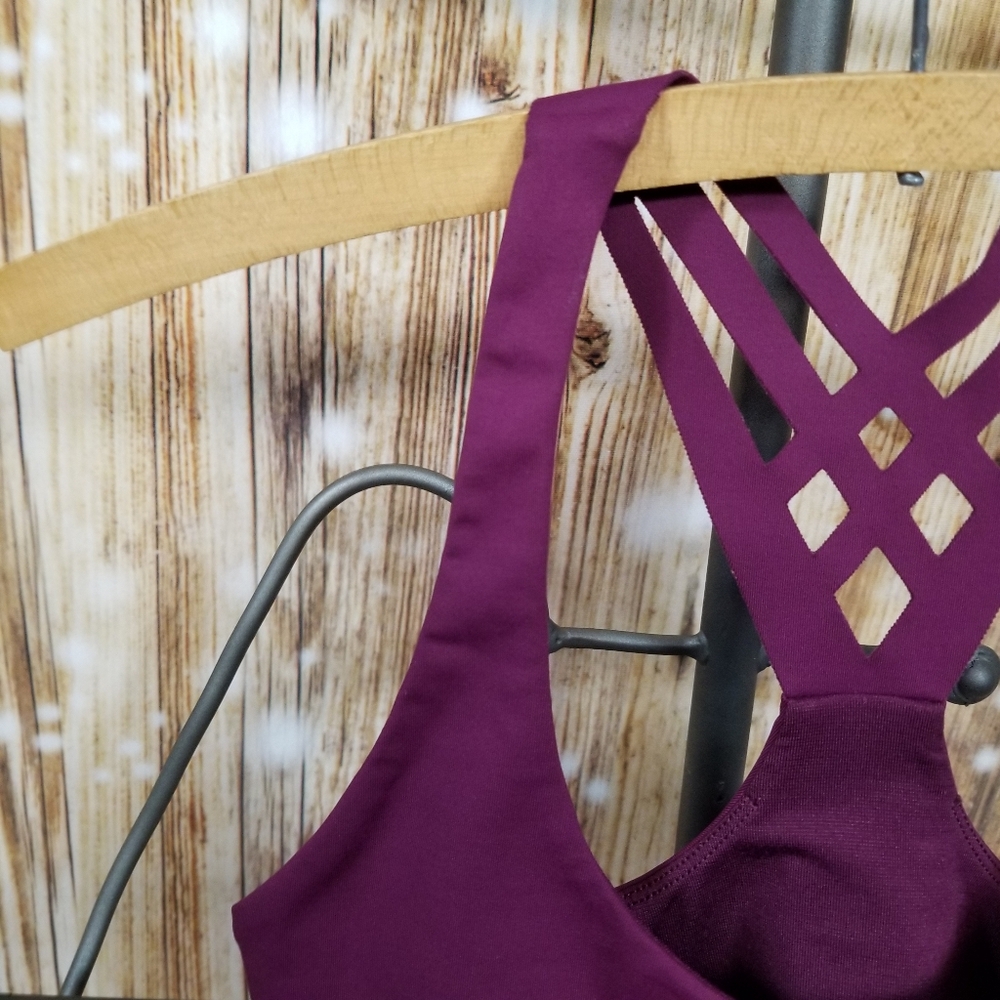 Lululemon FlexyFlex Strappy Longline Chilled Grape Yoga Bra Size 4 - Picture 3 of 8